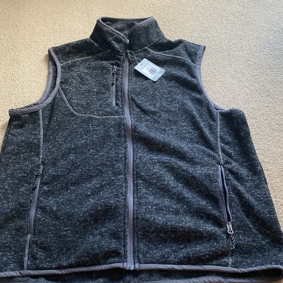 Men's FONTAINE Knit Vest - NWT - Picture 5 of 7